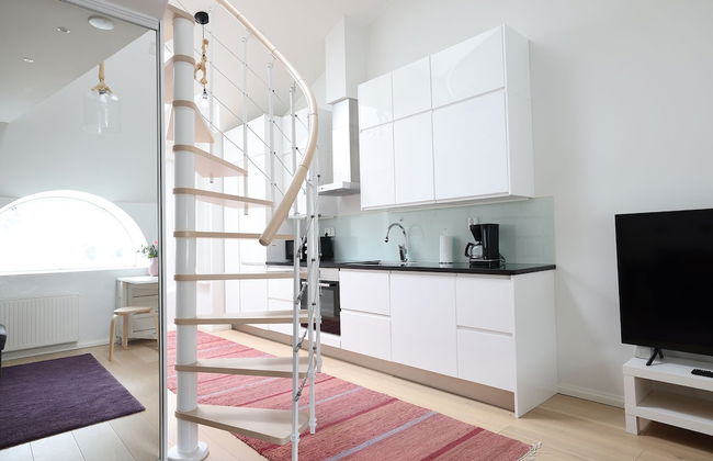 2ndhomes Unique Studio w Sauna & Balcony - Foto 1