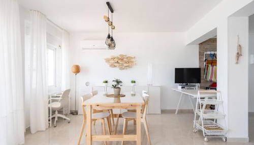 El Acuario - Primera línea y todas las ventanas dan al mar - Photo 5