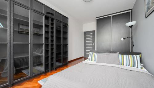 Nowoczesny Apartament z Parkingiem na Pradze Południe w Warszawie by Noclegi Renters - Foto 5