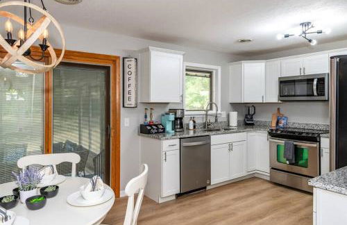 Sweet Magnolia - Newly Remodeled Ranch - Foto 10