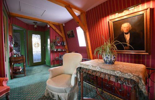 Le Val Clos, appartement dans une maison de maître 19e - Foto 2