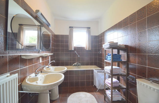 Holiday Home in Sittard With Pool - Foto 14