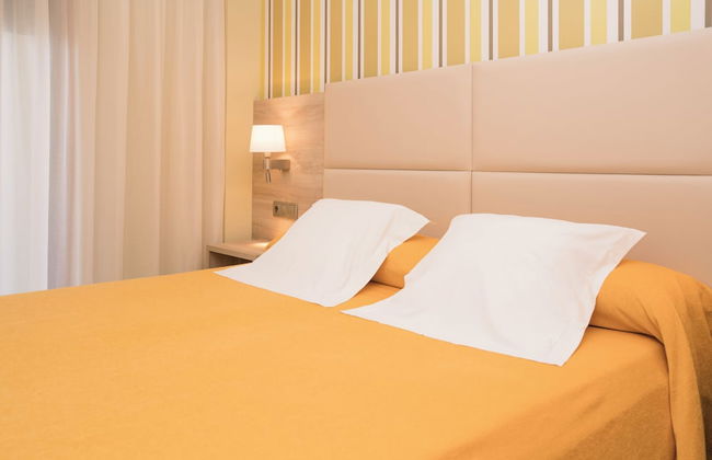 Aparthotel Atlántico Resort - Photo 10