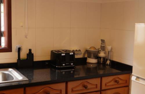 Retiro encantador em Machico - 5 min Praia e Centro A - Foto 45