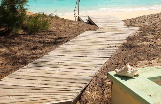 Beachfront White Palm Villa - Tar Bay - Foto 29