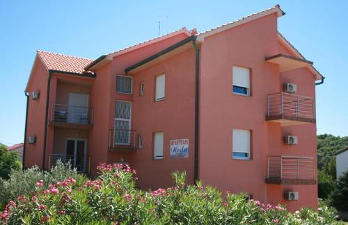 Apartments Neda - Photo 2