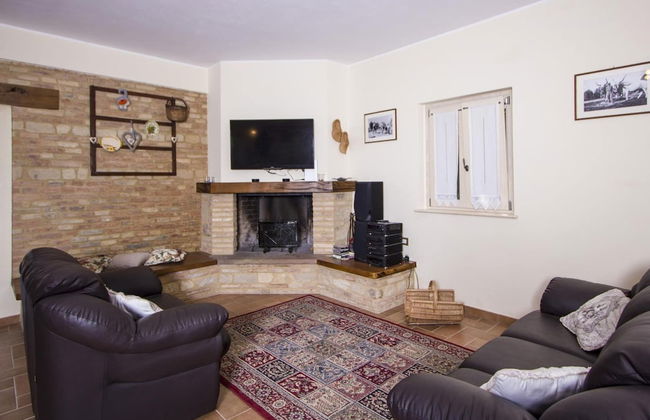 Holiday Home in Fano Near Adriatic Sea - Foto 11