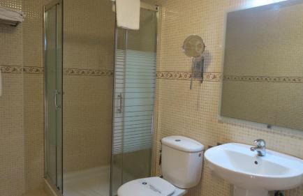 Apartamentos Palacio Azcárate Calle Calvario - Photo 25