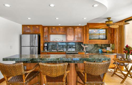 Kuhio Shores 319: Oceanfront in Poipu with A/C! - Foto 6