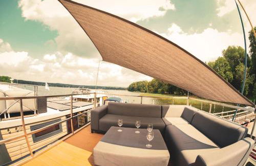 TraumZeitBoot Heidi - exklusiver Festlieger in perfekter Lage am Scharmützelsee Bad Saarow - Foto 1