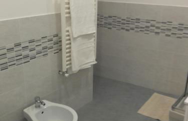 Alysia Apartment - Photo 21