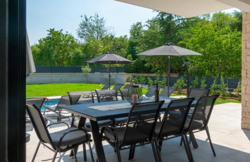 Modern 300m2 Villa - King Beds & Leisure Zone - Foto 54