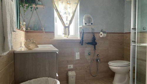 La Terrazza Solarium, in pieno centro 60m dalla stazione ferroviaria 700m dal mare - Foto 5, Shower