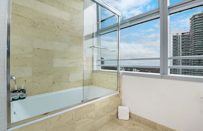 Roami at Brickell Arch - Foto 24