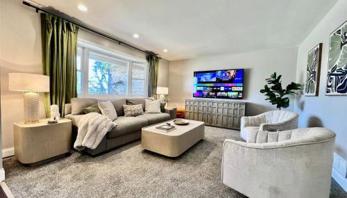 All the Vibes Poolside in Trenton - Foto 3