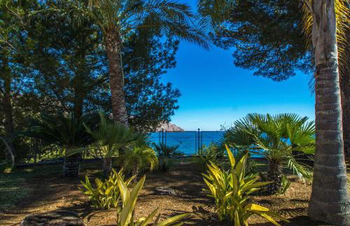 Apto frente al mar con piscina - Foto 18