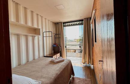 Green Loft Container - Photo 6