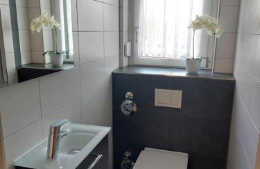 Moderne Ferienwohnung - neu renoviert - ruhige Lage - Foto 27