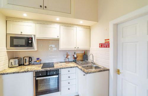 Pine Marten Lodge with Hot Tub - Foto 7