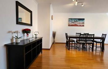 Modern 3 Bed Flat - Beaches, Expo & City Fun - Your Gateway to Lisbon - Foto 14