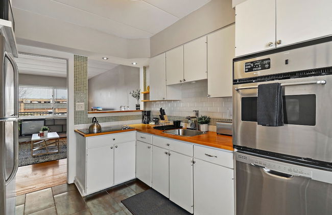 Peaceful 1BR Suburban Haven in Arlington - Photo 6