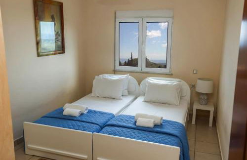 Olympus Beach Aigani Family House - Photo 17