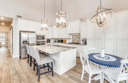 Private Dock and Yard! Modern Getaway in Mabank - Foto 7