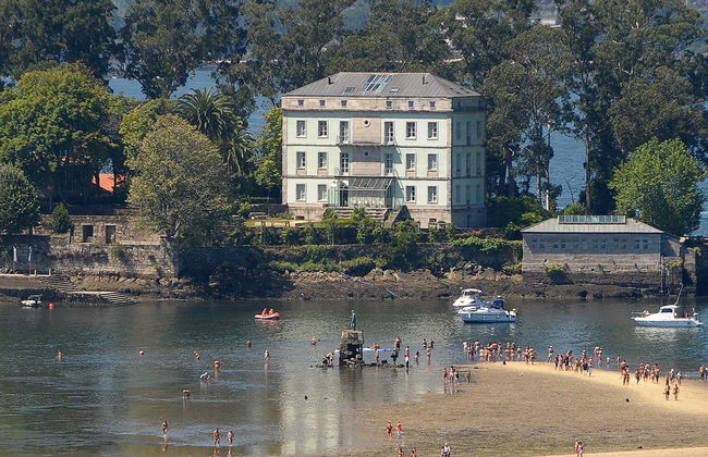 Ferry a la isla de San Simón - Foto 2