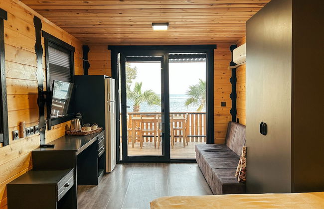 Bitez Tiny House - Photo 7