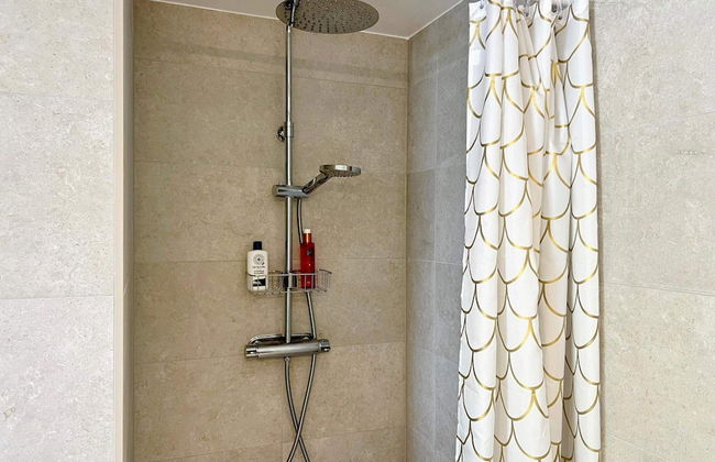 6 Person Holiday Home in Djurhamn - Photo 12