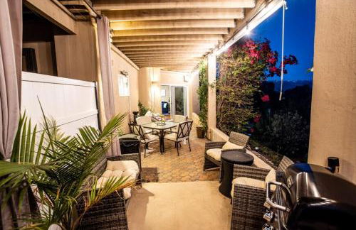 Buena Creek Vista Primary Subdivided Home with Views and Pool - Foto 27