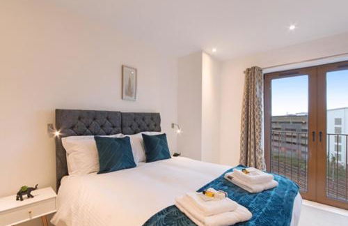 LillyRose Serviced Apartments - St Albans City Centre, Parking - Photo 9