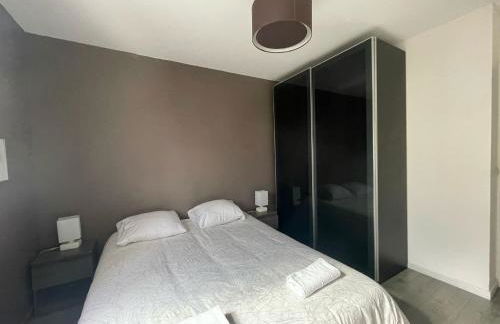 City & cosy, LYON CHARCOT- WIFI - LAVE LINGE - BALCON - PARKING - Foto 27