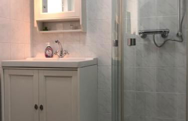 Workers Lodge für 4-14 Pers, Parkplatz, Wlan, Einzelbetten - Foto 28