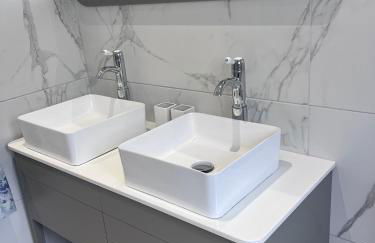 Repton Cottage in the Heart of the Village - Foto 16