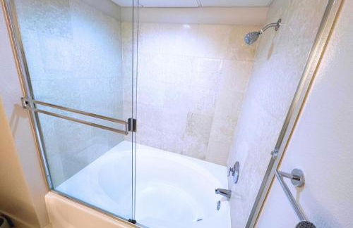 Cozy Apartment Homes On Wilshire Corridor - Foto 16