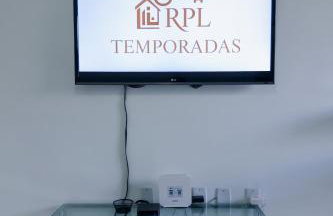 Apartamento com piscina - Foto 8