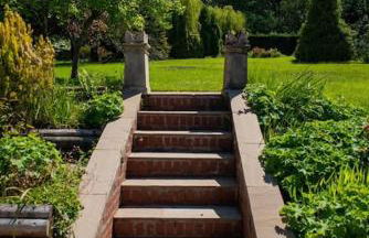 Country Crabtree Bungalow with large wild garden - Photo 35