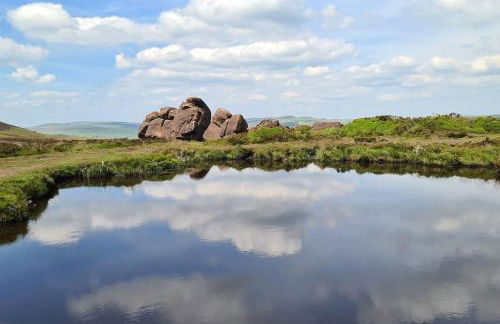 Mill Cottage, Upper Hulme - Photo 32