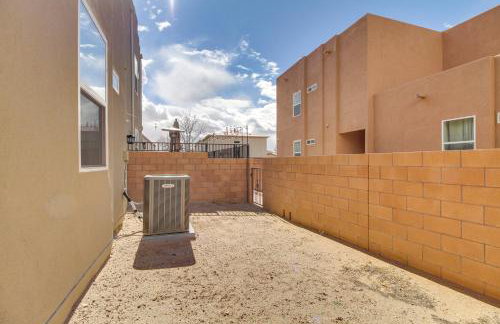 3 Mi to Downtown WFH-Friendly ABQ Townhome! - Photo 22