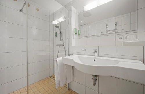 Schwarzwalapartment Nr 6 Presidential Suite 40qm Doppelbett Modern - Foto 2