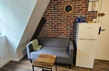 Studio 20 minutes à pieds de la gare de Montluçon - Foto 8