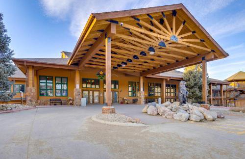 The Inn at Silver Creek Resort Retreat with Balcony! - Foto 3