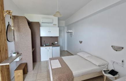 Edelweiss Rent Rooms-Rent a Car - Foto 50