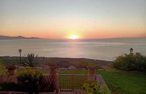 Between the sky and the sea - Foto 37