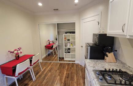 Adorable modern guesthouse with full kitchen - Foto 20