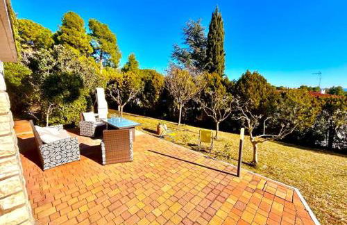 Villa Renata, bellissima villa con terrazzo vista mare e spiaggia inclusa - Foto 33