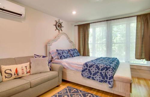 Walk to Beach and Lighthouse Oak Bluffs Studio! - Foto 3