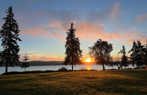 Beach and Bay Access! 5-Acre Whidbey Island Retreat - Foto 32