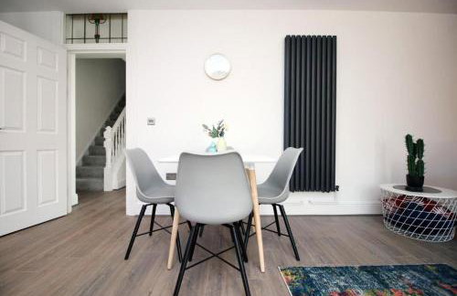 Chic 3-Bed Stay Near Cardiff’s Top Sights - Foto 15